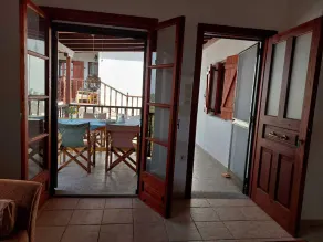 Eione villa on Paleo Trikeri Island with great sea views - Image 4