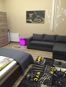 Apartment Near Opera in Dowtown Budapest - Image 4