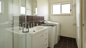 Seaview Beach House 2 - Image 3