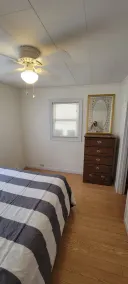 A beautiful two Bedroom house located on Green Lake in Maine. - Image 4