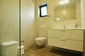 Modern Villa with 4 bedrooms and pool near Pula - Image 2