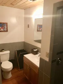 Perfect location right on the upper Hudson River. Just 5 miles from Gore - Image 2
