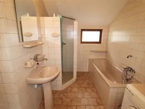 Maravillosa casa de vacaciones privada para 11 personas con WIFI, TV, patio y mascotas permitida - Image 2