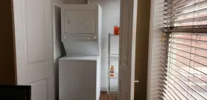 Loft 2 chambres en face du casino! - Image 2