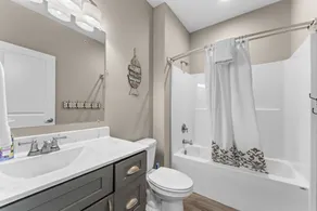 Spectacular Lake Views, Indoor and Outdoor Pool, Private Hot Tub, and Game Room! - Image 2