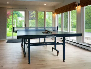 Newly-Renovated, 3-Bedroom Cottage + Bunkie, Steps to Private Beach, Grand Bend! - Image 2