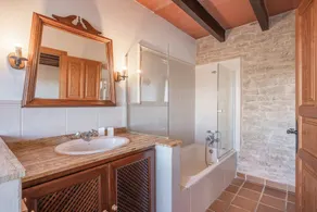 Finca Es Turo de ses Illes mit Pool, WLAN, Terrassen und Garten - Image 4