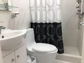 (6) 2 bedroom premiere dept. Miraflores tourist area - Image 3