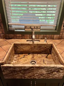 Breathtaking Country Paradise with hot tub  where you can unplug in nature - Image 3