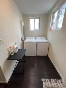 4 Bed 2 Bath Czech Village Cedar Rapids - Image 2