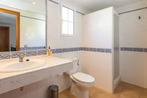 Family-friendly Villa Mirador with Sea View, Wi-Fi, Balcony, Garden, Terraces & Pool - Image 5