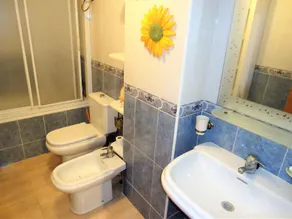 Campana Building - Image 5