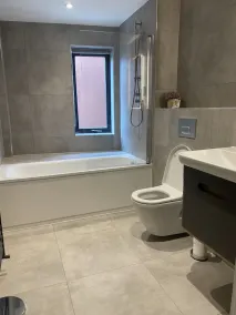 Icona - Modern 2 bed apartment - Image 2