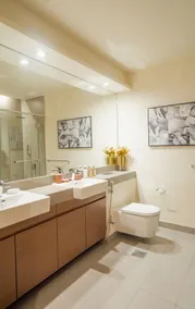Nasma Luxury Stays - City Walk Building 5 - Image 4