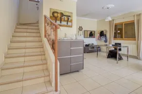 Comfy, Spacious 3 Bedroom Villa with Large Private Pool can Sleep 8 - Image 2