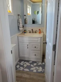 Breakwater Village, Coastal Cottage w/access to a private beach - Image 3
