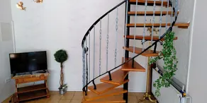 Cozy vacation home in Jabel - Image 2