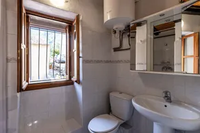 Pentone - One Bedroom Apartment, Sleeps 4 - Image 3