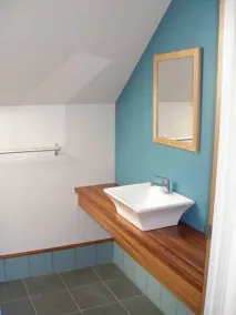 Wonga Beach House- ideally located directly above Tathra Beach! - Image 3