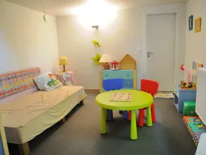 Modern Holiday Home in Noiseux with Garden - Image 3