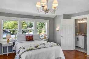 Spacious Home Near Downtown Napa - Image 5