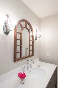 Sonoma Square Gem! Charming New Farmhouse w Pool + Private Detached Guest Suite - Image 4