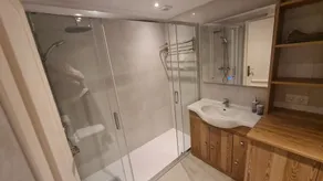Miraflores Sea View Apartment with Garden - Image 2