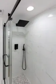 Cozy 2 bedroom at the heart of DC FREE Parking - Image 5