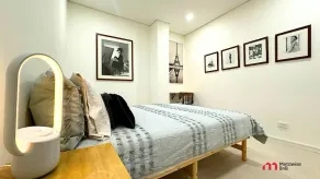 MetaWiseBnB 2BR Industrial Charm in Petersham - Image 4