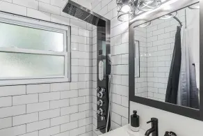 Comforting Retreat Near Woodfield Mall home - Image 5