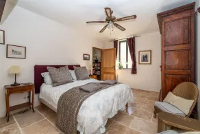 Luxury 1 bd gite. Rural & Peaceful. Eymet just 5 mins away. Dedicated work space - Image 3
