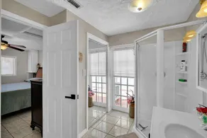 Waterfront Escape With Private Pool & Gulf Access 3 Bedroom Home - Image 3