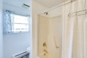 Beach Plum Manor 4 Bed 2 Bath with Stargazing Dome Home across from Beach - Image 3