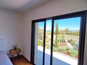 Recent single-storey villa with sea and mountain views 10 people heated pool - Image 5