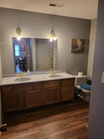 1500 Sq.ft. of Quaint Comfort in the heart of Olney close to downtown! - Image 2