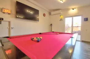 Charming 4-Bed Villa in moncarapacho - Image 3