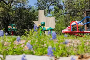 Cabin 4 ~ Glamping in Spicewood TX Hill Country at Green Acres - Image 4