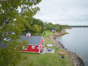 Lille røde sommerhus Nova Scotia - Image 3