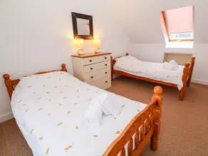 TYNK, pet friendly, country holiday cottage in Harlyn, Cornwall - Image 5