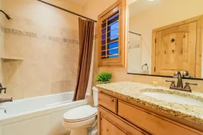 MASSIV 9 BEDROOM LUXURY CABIN! PERFECT FOR REUNIONS OG RETREATS! - Image 4