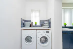 Premium-Estudio-Annexe-Baño privado con ducha-Vista al Jardín - Image 2