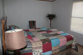 Vacation in the beautiful ozarks, horse back riding, fishing, floating - Image 3