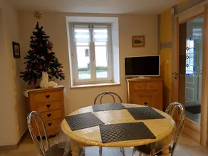 Charming spacious apartment for 4 people - Image 5