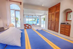 Romantic King Studio Suite - Del Sol Beachfront - Image 5