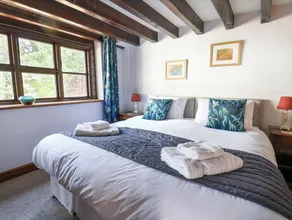 Coach Cottage - Image 5