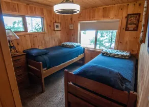 Vintage Vermilion - Cabins & Retreat (Main Cabin) - Image 5