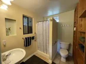 Private Banana Tree Cottage with Ocean Views - Image 2
