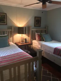 Charming Cottage in the Heart of the Historic District. Wonderful Getaway - Image 4