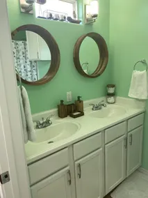 Beautiful Family Friendly House within walking distance to beach - Image 3
