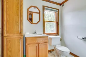 Hatfield Family Home on Lake Arbutus: Boat & Hike - Image 3